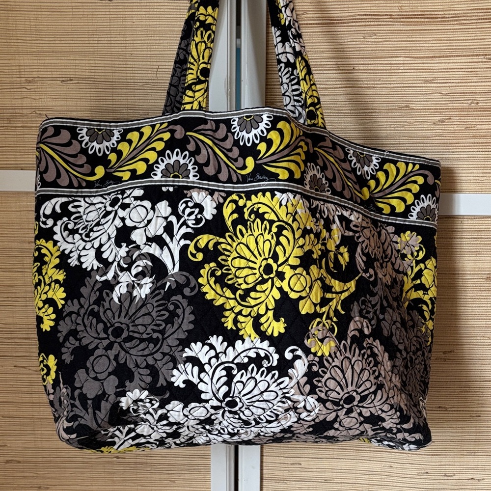 Vera Bradley retired "Baroque" pattern open tote w 1 interior zip pocket